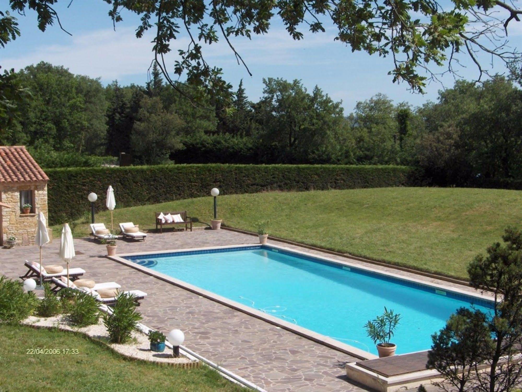 La Deviniere Hotel Donzère Exterior foto
